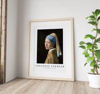 Johannes Vermeer - Girl with a Pearl Earring 1665