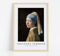 Johannes Vermeer - Girl with a Pearl Earring 1665