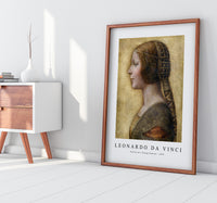 Leonardo Da Vinci - Profile of a Young Fiancée 1495