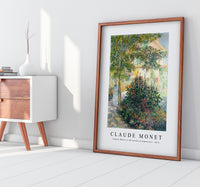 Claude Monet - Camille Monet in the Garden at Argenteuil 1876