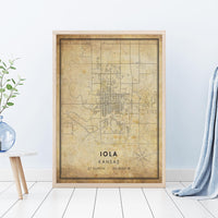 
              Iola, Kansas
            