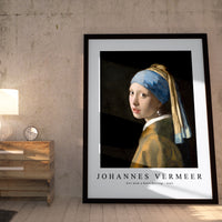 Johannes Vermeer - Girl with a Pearl Earring 1665